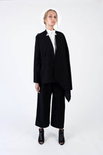 Load image into Gallery viewer, Tailored Jacket-cape in Italian wool - black