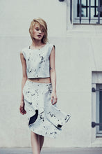 Load image into Gallery viewer, Linen burn-out Skirt