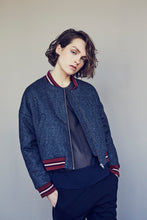 Load image into Gallery viewer, Wool vintage style padded Bomber - Navy