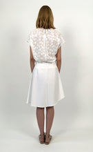 Load image into Gallery viewer, White Mixed-Cotton Asymmetric Stretch Skirt
