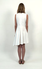 Load image into Gallery viewer, White Mixed-Cotton Asymmetric Stretch Dress