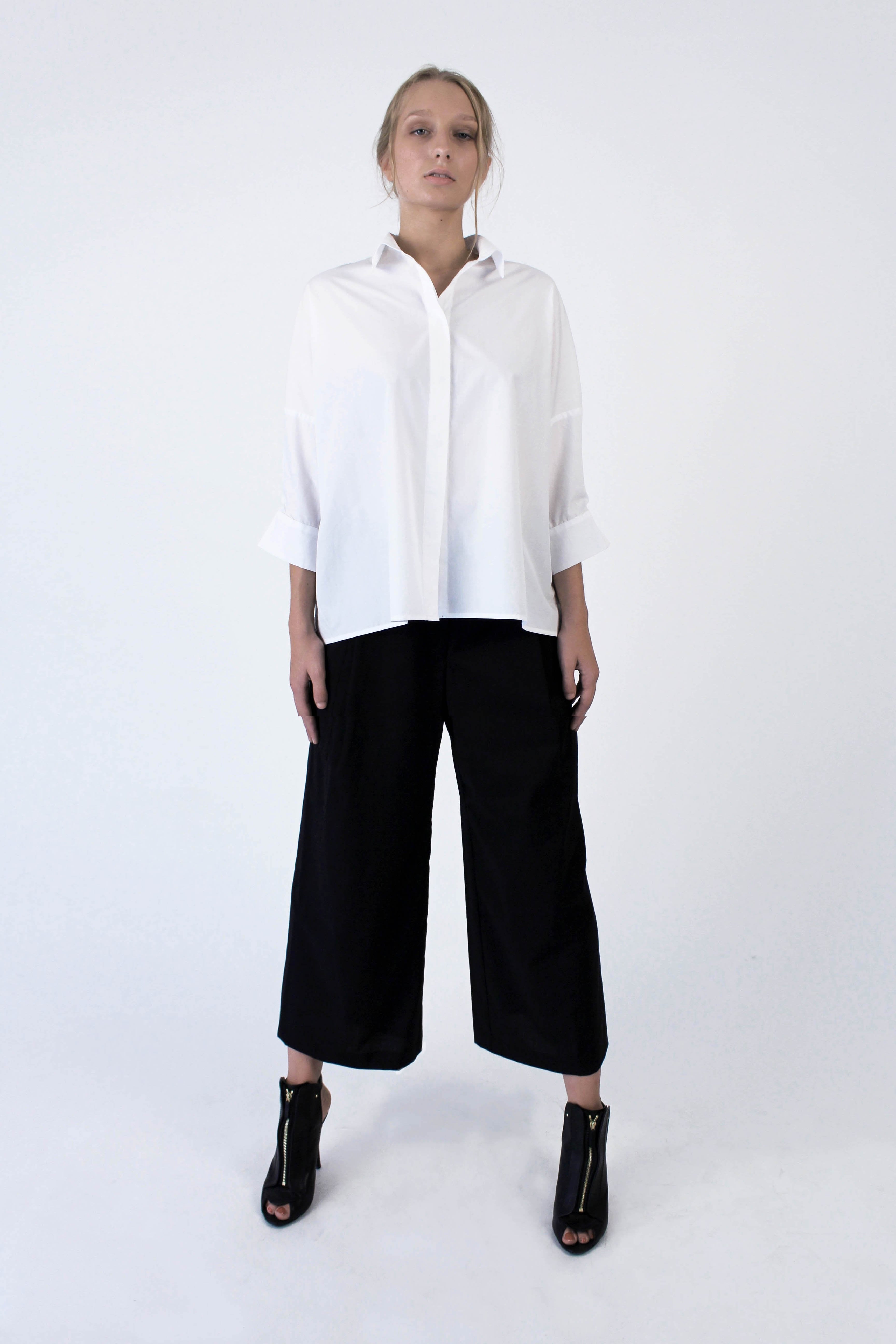 トップス nobu Nobu Cotton Oversized Shirt - White with thin navy stripes – Slash