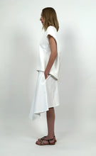 Load image into Gallery viewer, Off White Cotton Piqué Asymmetric Skirt
